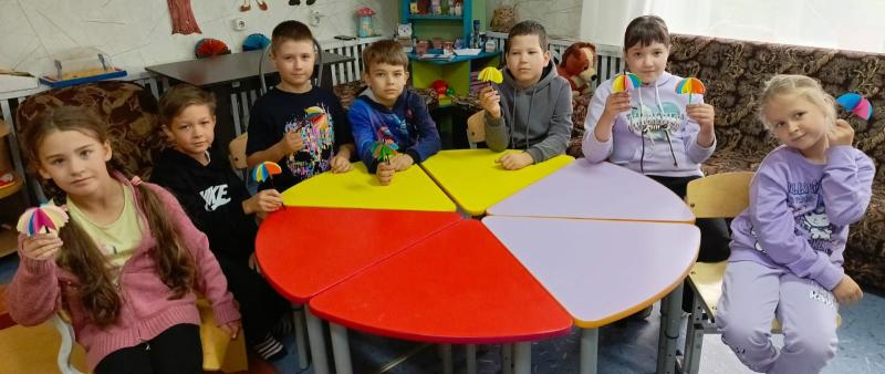 ВОЛШЕБНЫЙ ЗОНТИК