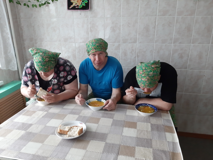 ГОТОВИМ СОЛЯНКУ