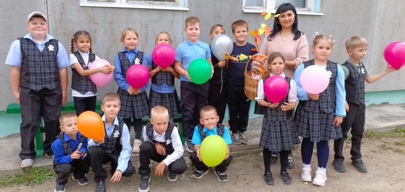 ЧАС ВЕСЕЛЫХ ЗАТЕЙ