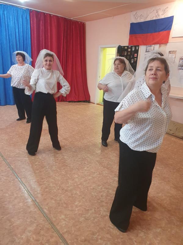 КАПЕЛЬКОЙ ТЕПЛА СОГРЕЕМ ДУШУ