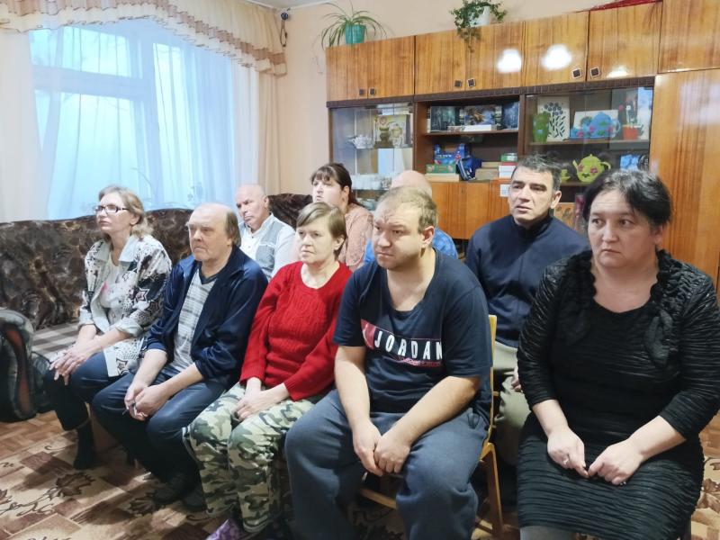 СИЛЬНЫЕ И ВДОХНОВЛЯЮЩИЕ