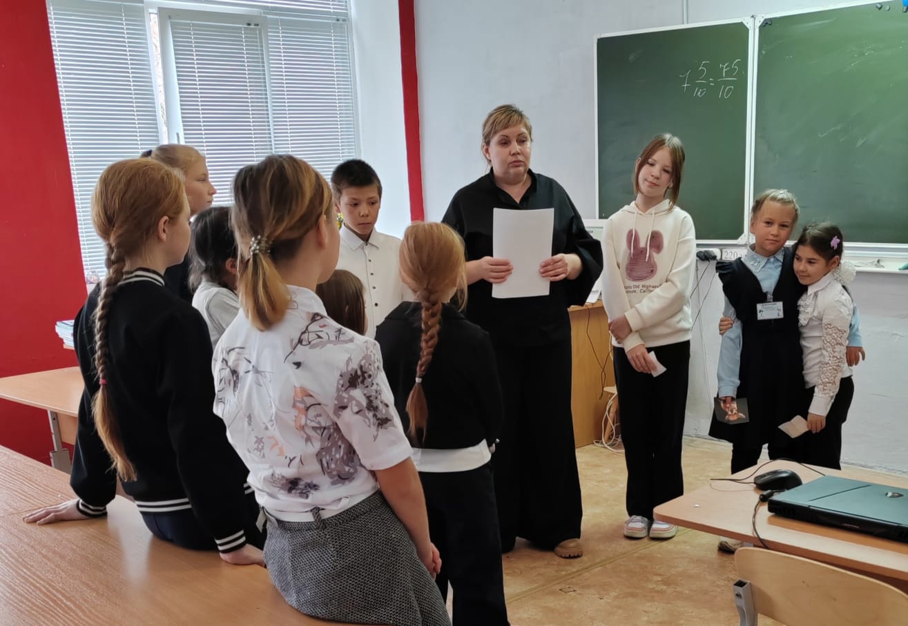 ИГРОВОЙ ТРЕНИНГ В ВЕРХНЕКЛЮЧЕВСКОЙ СОШ