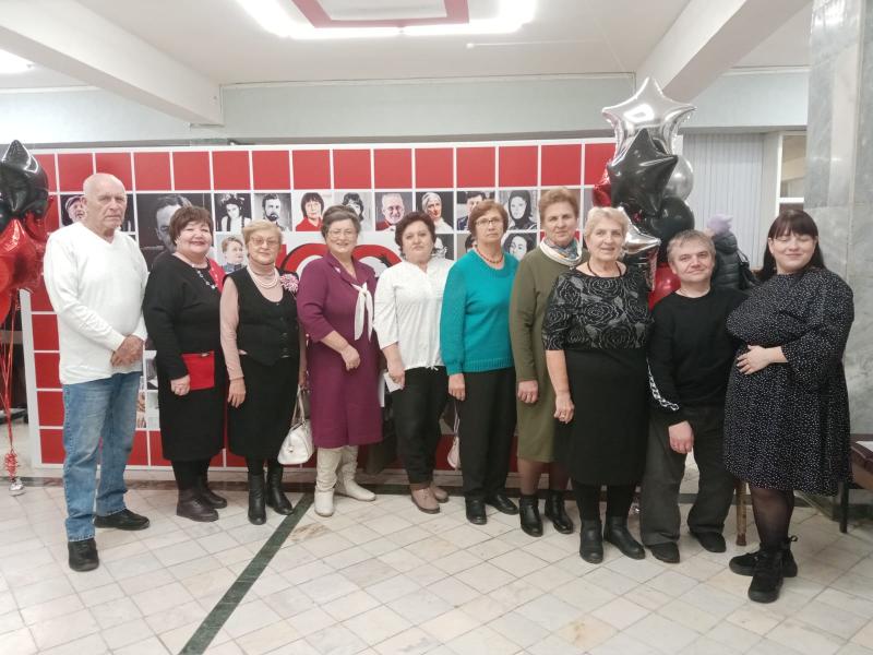 ТЕАТР СКВОЗЬ ВРЕМЕНА И ВЕХИ