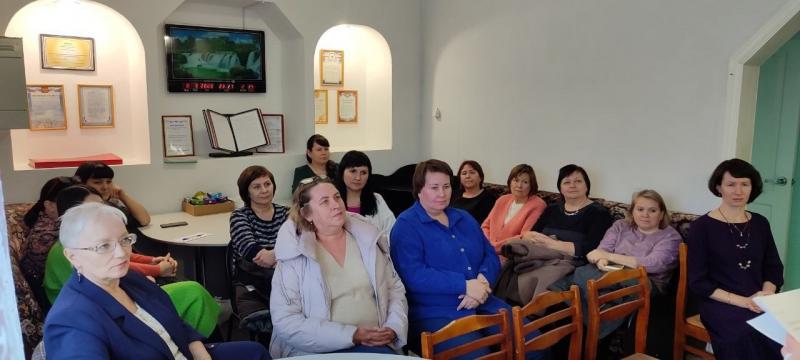 НЕДОСТАТОЧНО ПРОСТО ИМЕТЬ, НАДО ЕЩЁ УМЕТЬ ТРАТИТЬ И ХРАНИТЬ