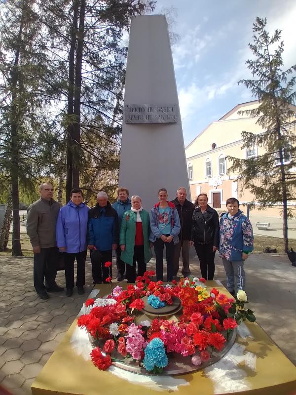 Минувших лет живая память