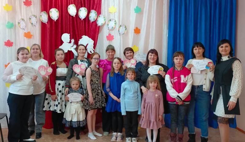 МАМОЧКЕ ЛЮБИМОЙ ПОСВЯЩАЕТСЯ…