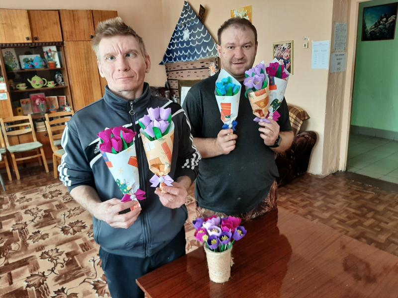 ЦВЕТОЧНЫЕ ФАНТАЗИИ