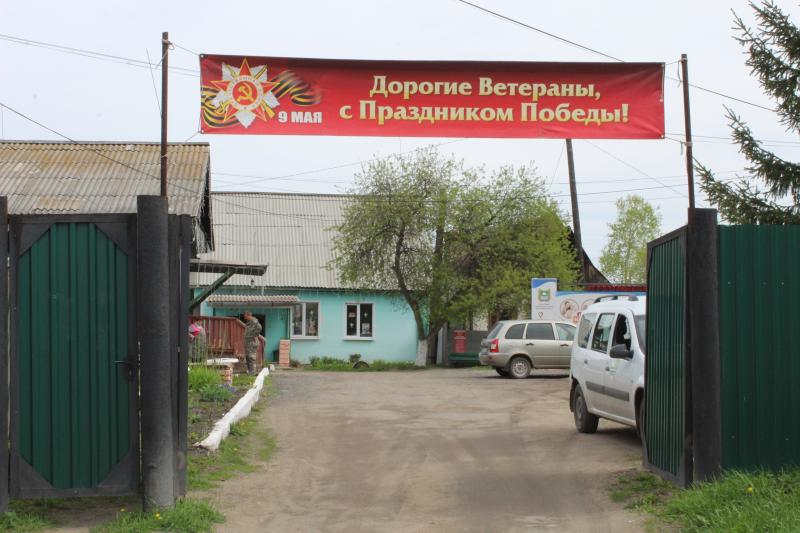 БЛАГОУСТРАИВАЕМ ТЕРРИТОРИЮ