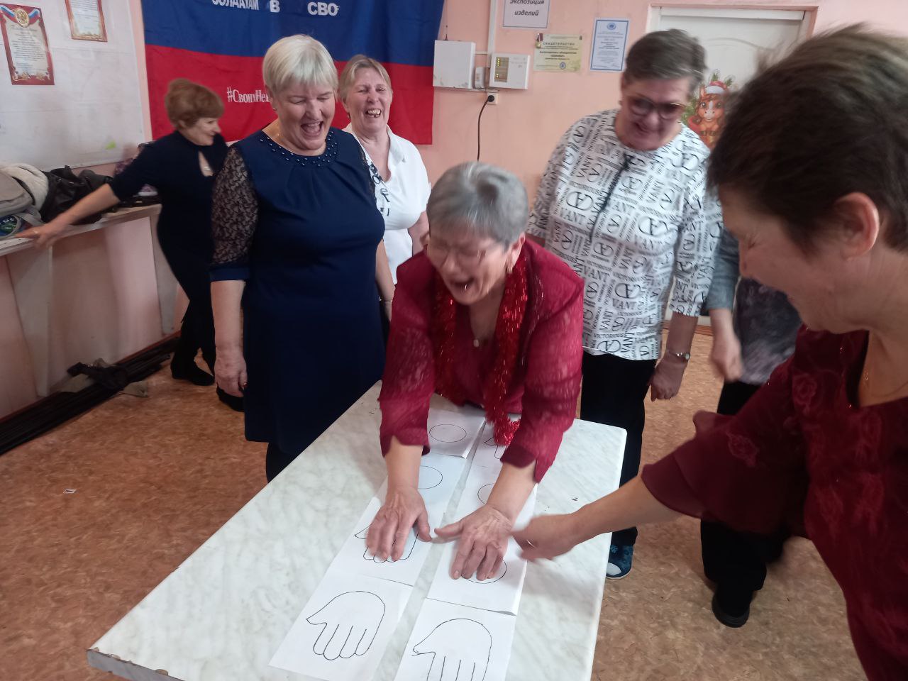 ВОЛШЕБНЫЙ ОГОНЁК ПРАЗДНИКА