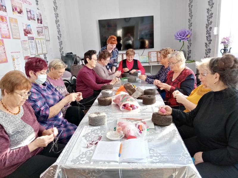 ПОДАРИ ТЕПЛО СОЛДАТУ – СВЯЖИ НОСКИ