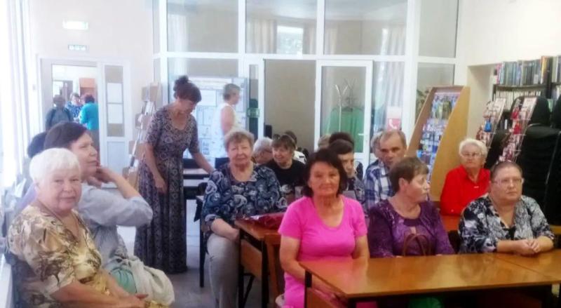 Я РОДОМ НЕ ИЗ ДЕТСТВА – ИЗ ВОЙНЫ…
