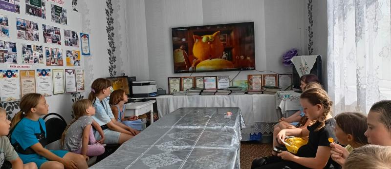 ПУШИСТЫЙ ШПИОН