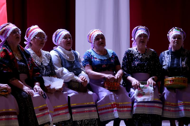 «СЕМЬ МИСОК, СЕМЬ ЛОЖЕК»