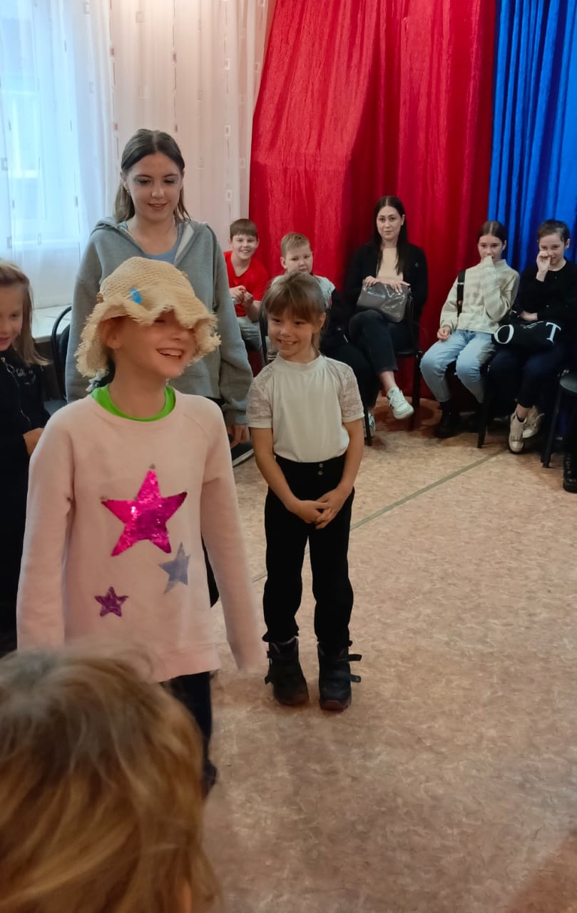 ЧАС ВЕСЁЛЫХ ЗАТЕЙ