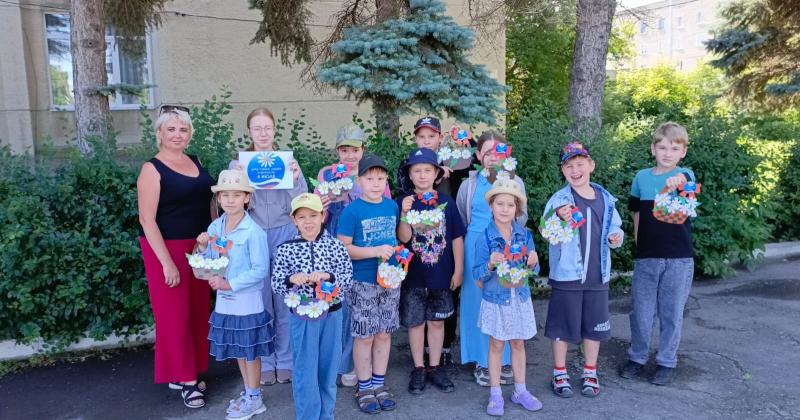 ЛЮБОВЬ И ВЕРНОСТЬ В КАЖДОМ ЛЕПЕСТКЕ