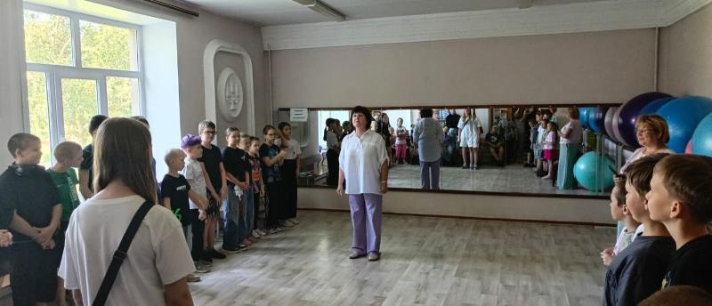 НАРОДНЫЕ ИГРЫ И ЖАНРЫ ДЕТСКОГО ФОЛЬКЛОРА