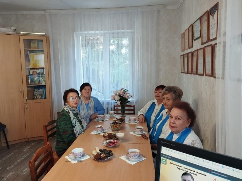 ДОБРАЯ ОСЕНЬ ДЛЯ СТАРШИХ