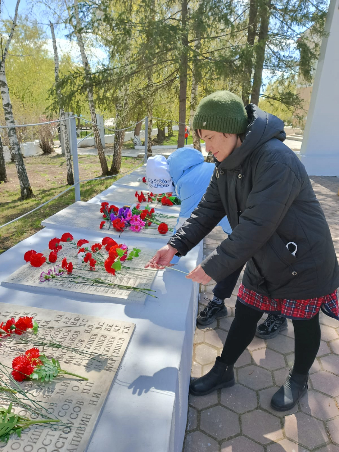МЫ ПОМНИМ, МЫ ГОРДИМСЯ…