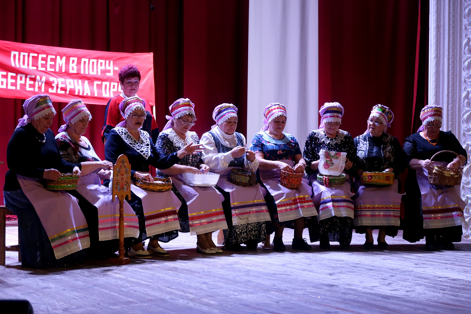 «СЕМЬ МИСОК, СЕМЬ ЛОЖЕК»