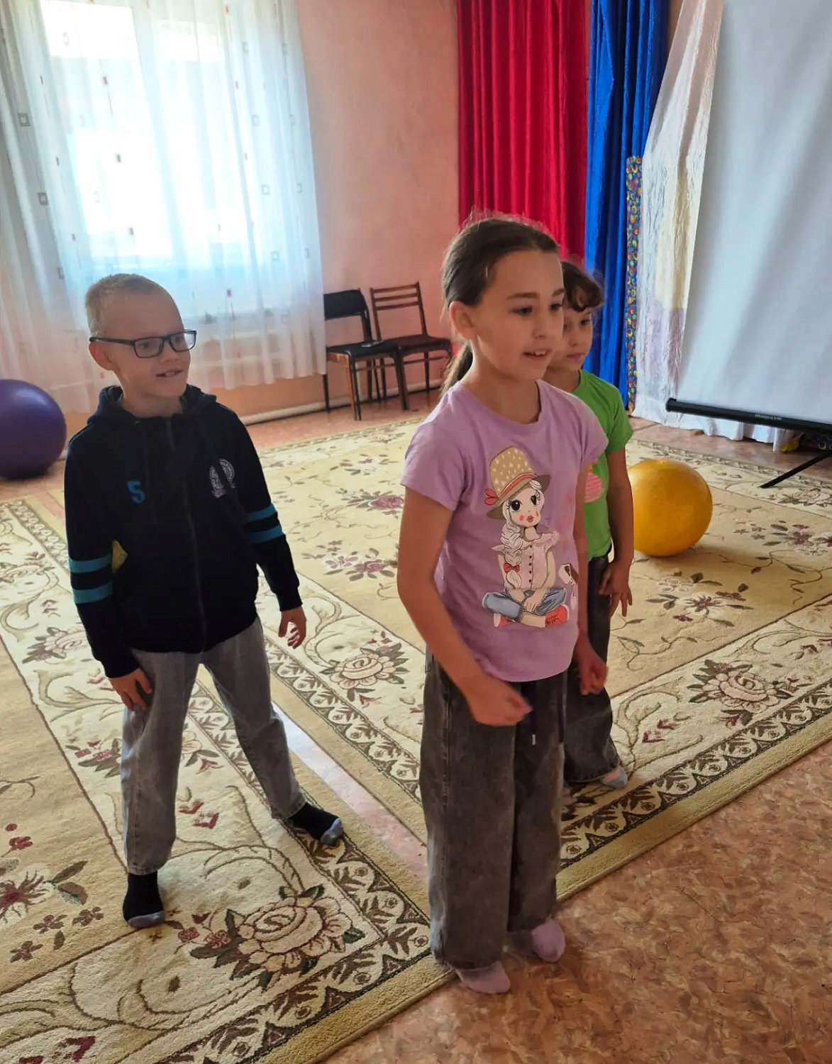 ТАНЦУЮТ ВСЕ