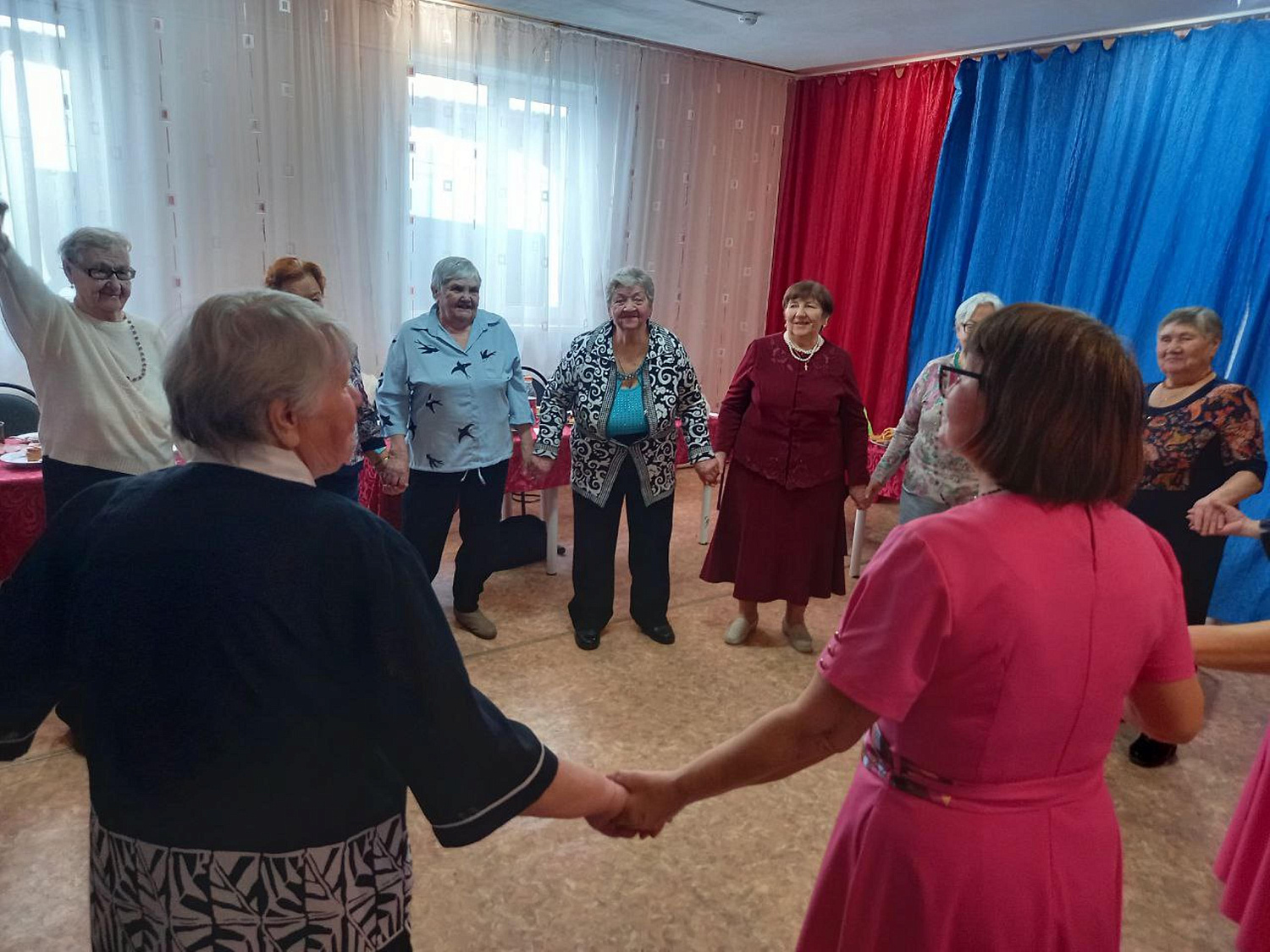 ДУШОЙ И СЕРДЦЕМ МОЛОДЫЕ