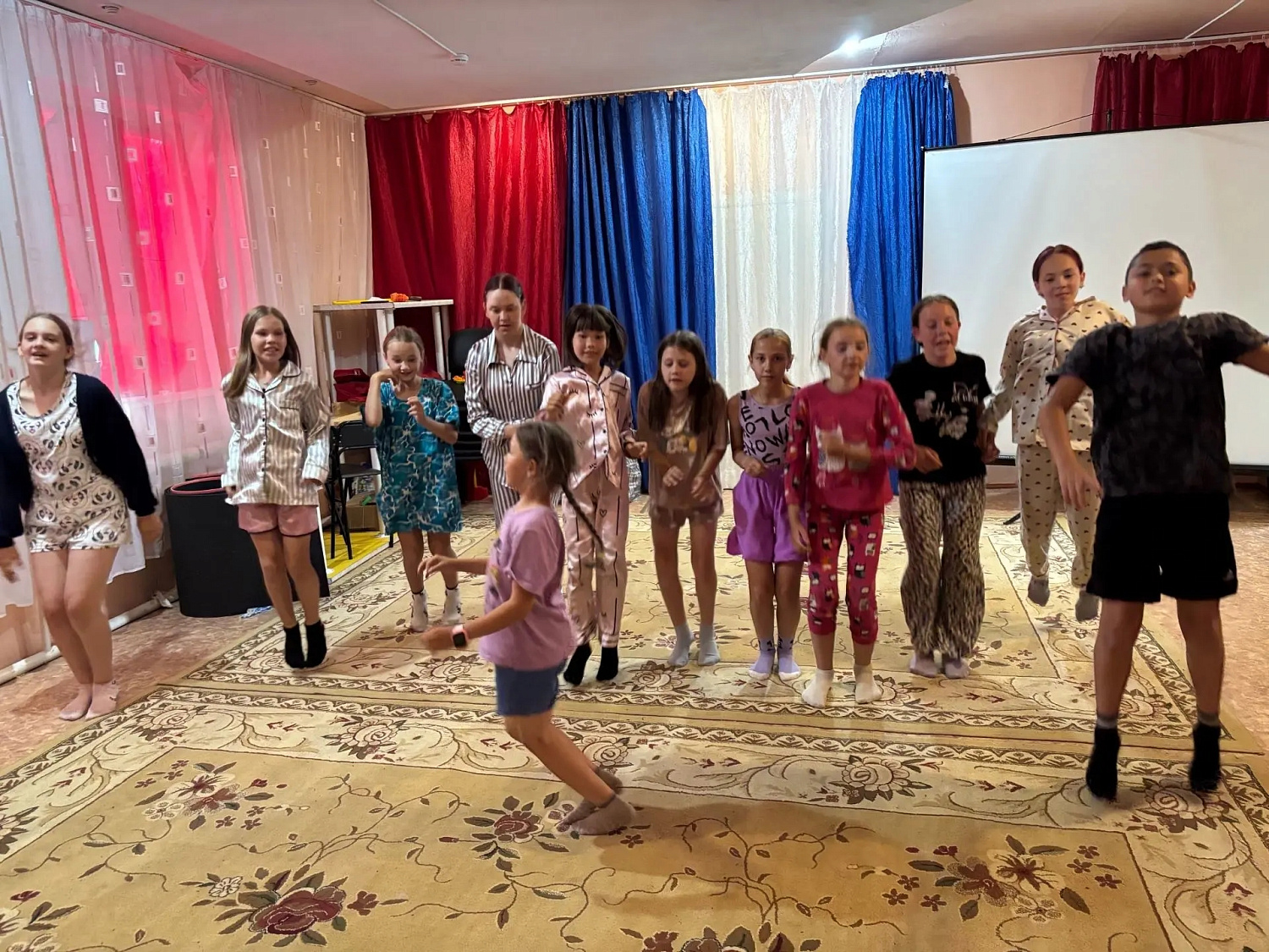 ДЖУНГЛИ ЗОВУТ