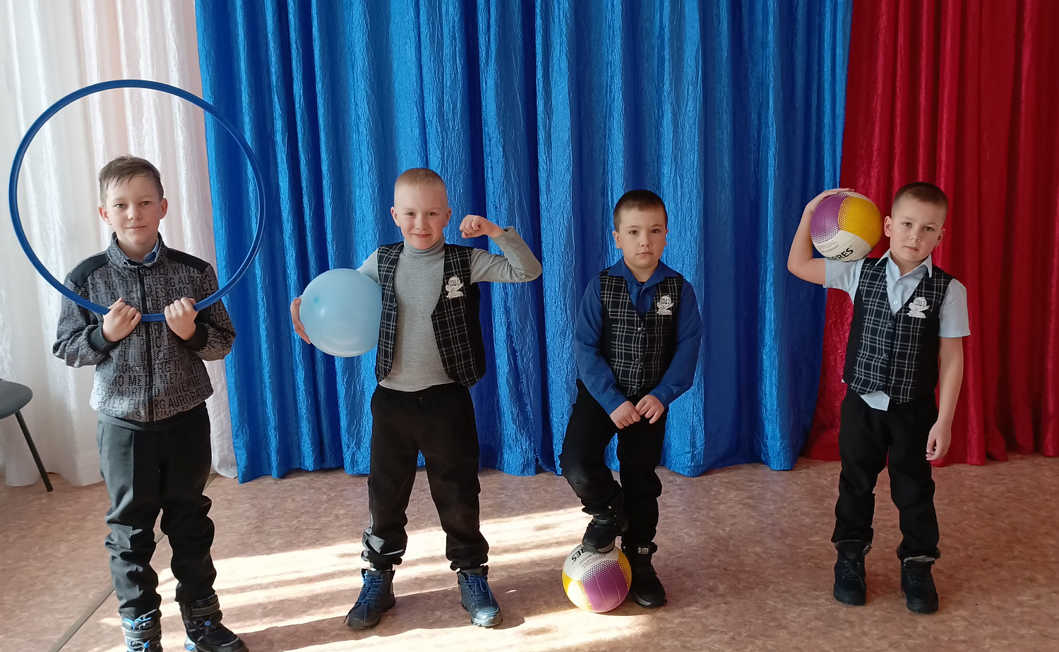 ВЕСЁЛАЯ ЭСТАФЕТА