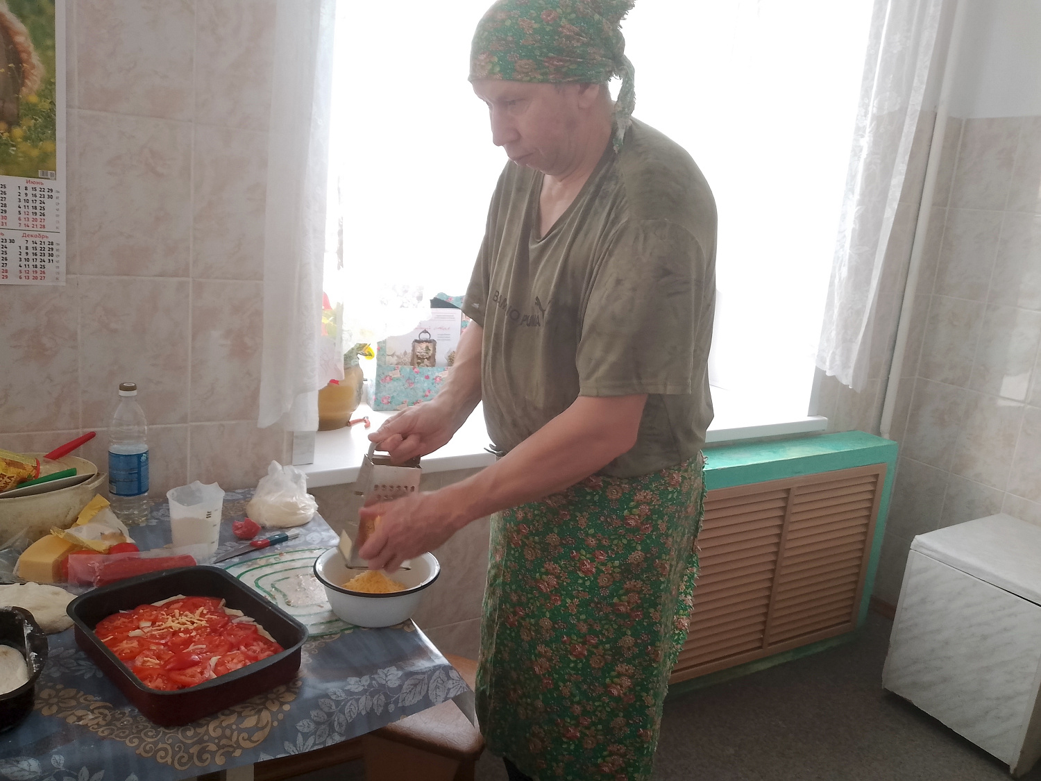 ГОТОВИМ ПИЦЦУ: ШАГ ЗА ШАГОМ