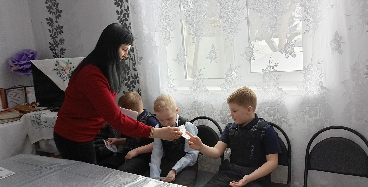 РУКА ПОМОЩИ – ЗВОНОК ДОВЕРИЯ