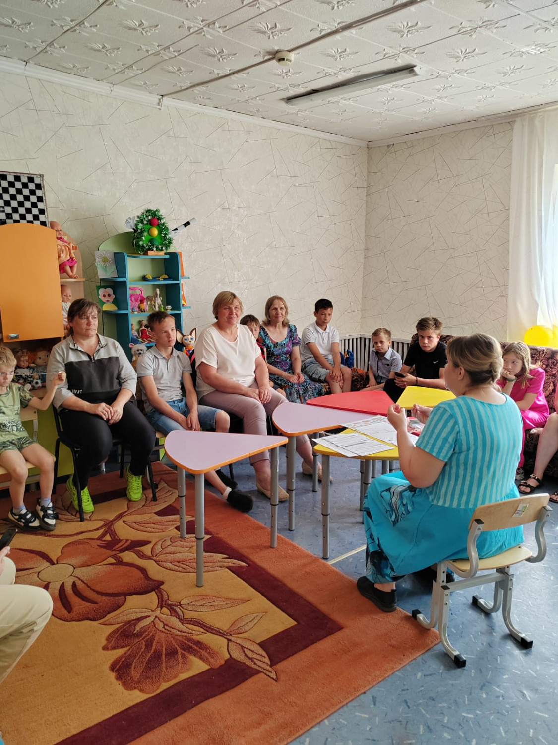 В СТРАНЕ СЧАСТЛИВОГО ДЕТСТВА