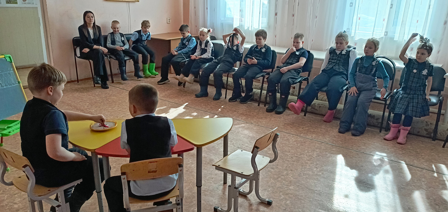 ВЕСЕННЕЕ ПОЛЕ ЧУДЕС