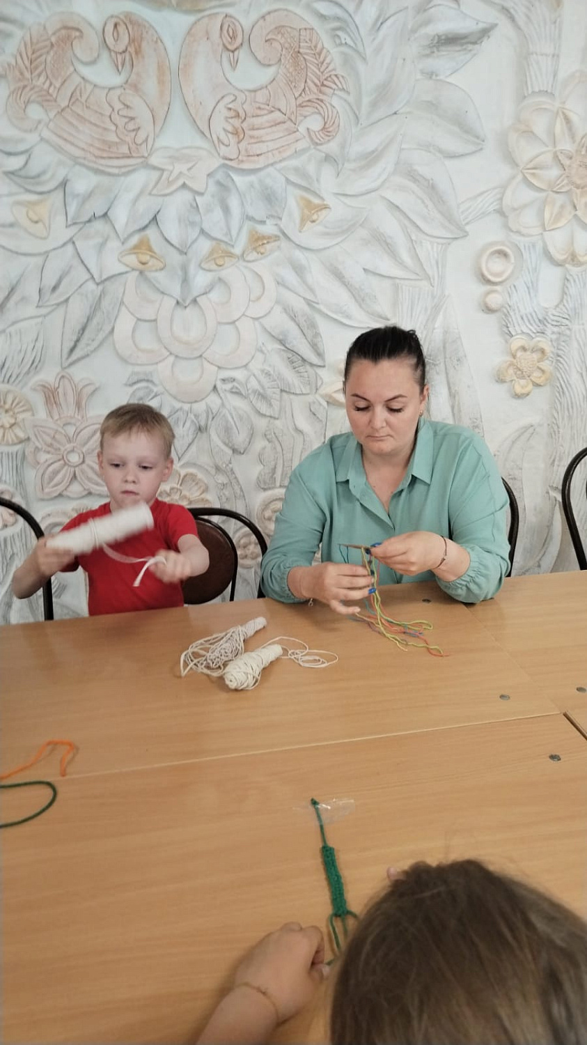 СВОИМИ РУКАМИ