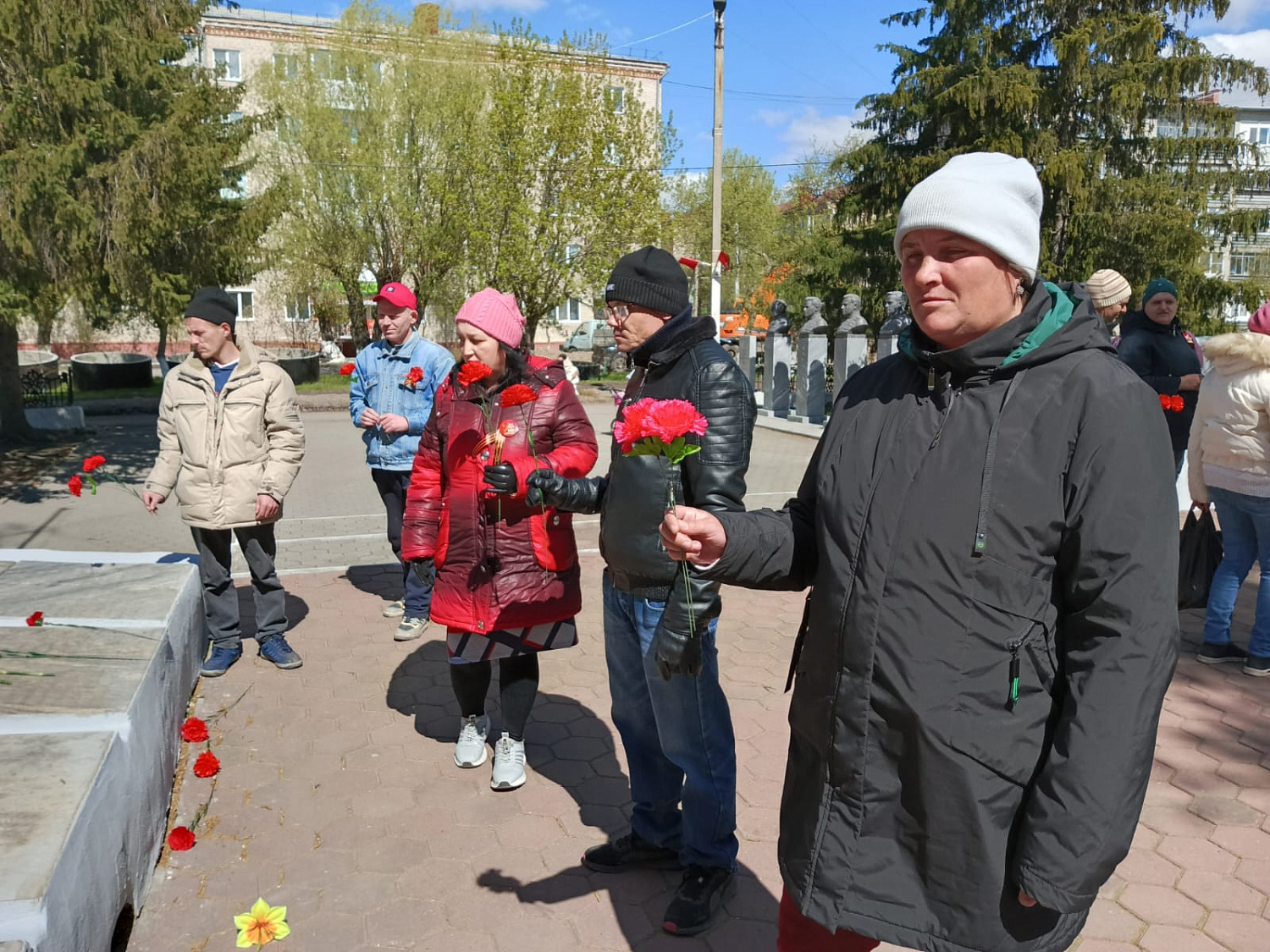 МЫ ПОМНИМ, МЫ ГОРДИМСЯ…