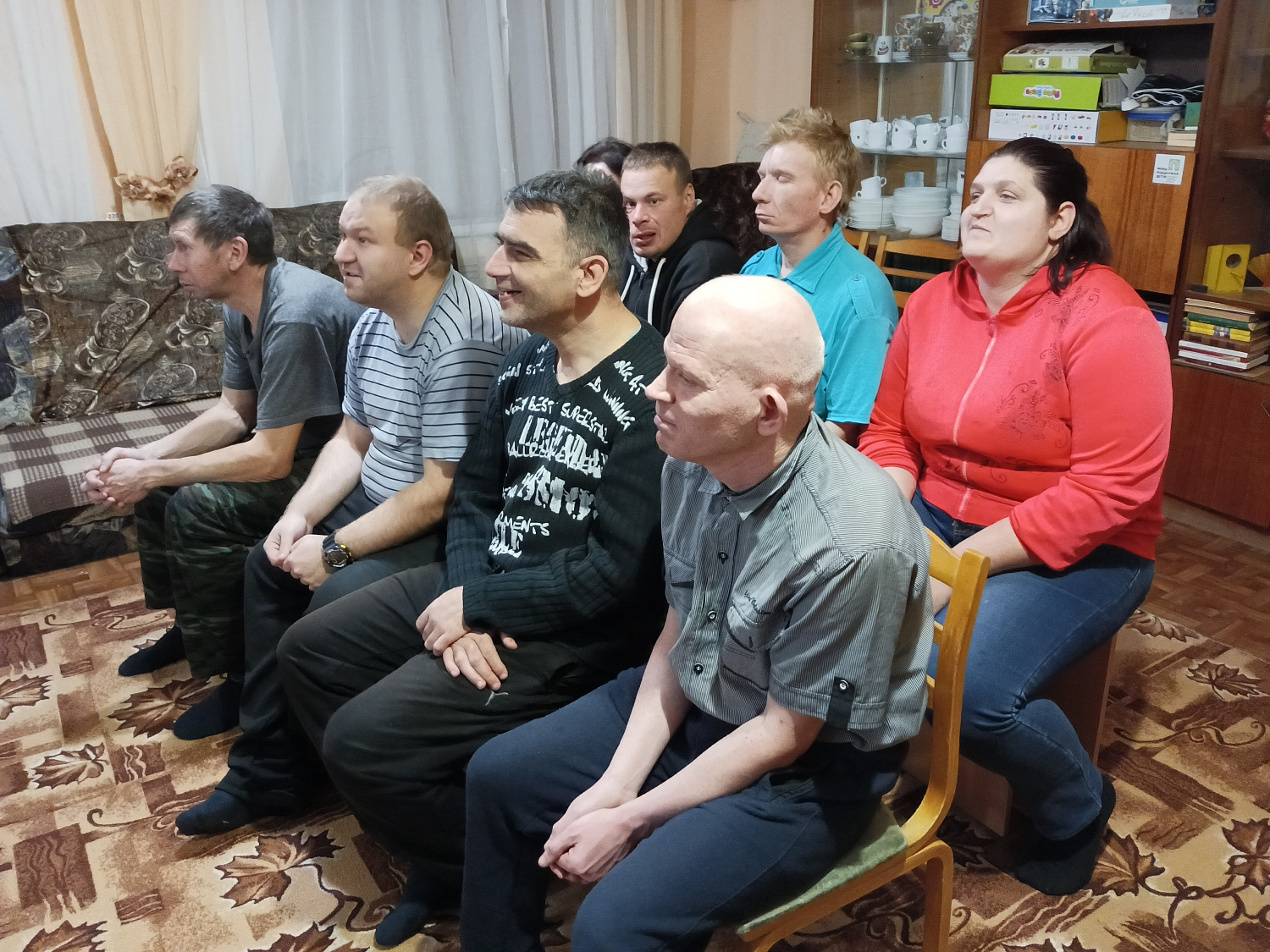 ВСТРЕЧА У ЭКРАНА