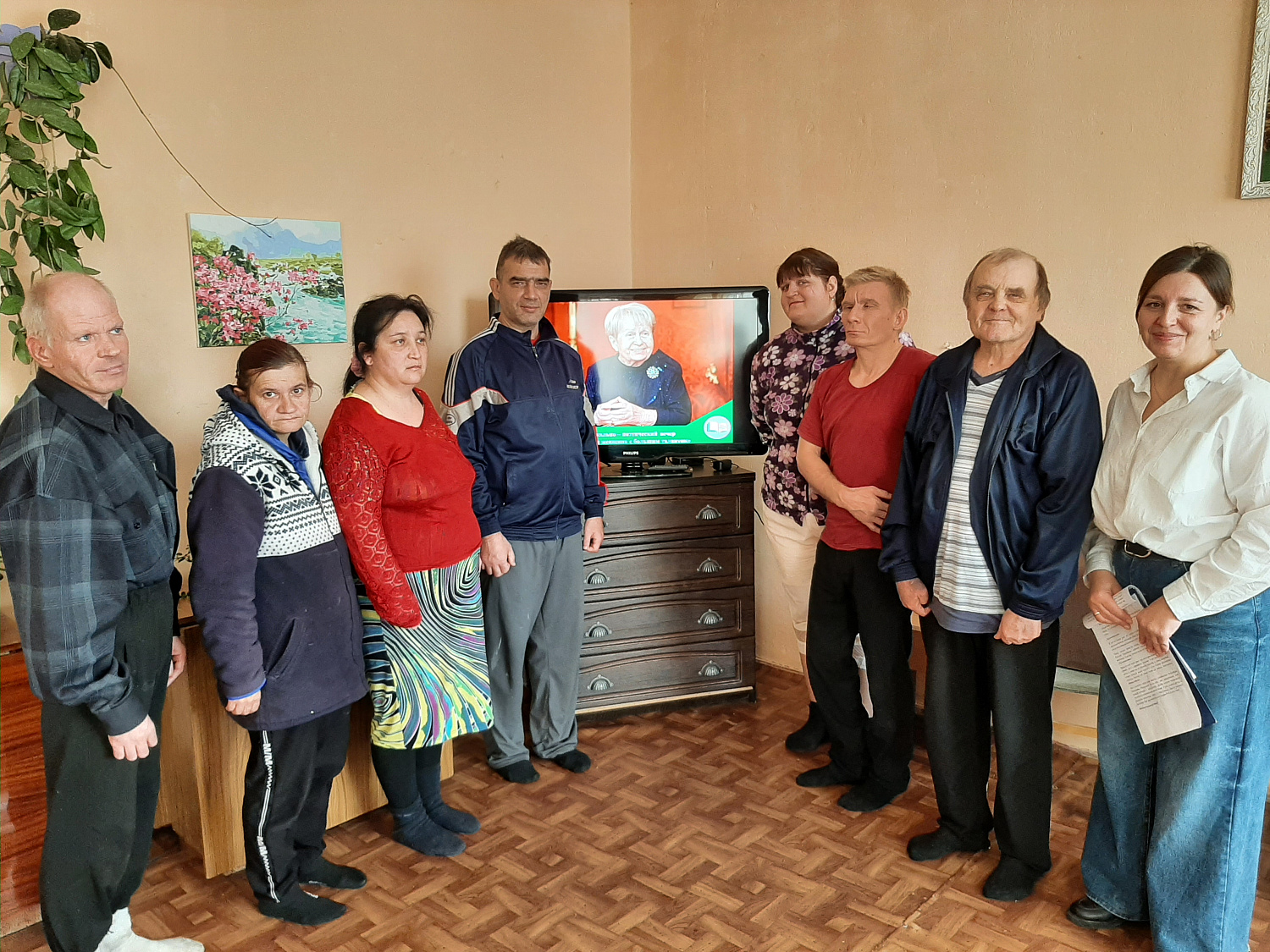МАЛЕНЬКАЯ ЖЕНЩИНА С БОЛЬШИМ ТАЛАНТОМ