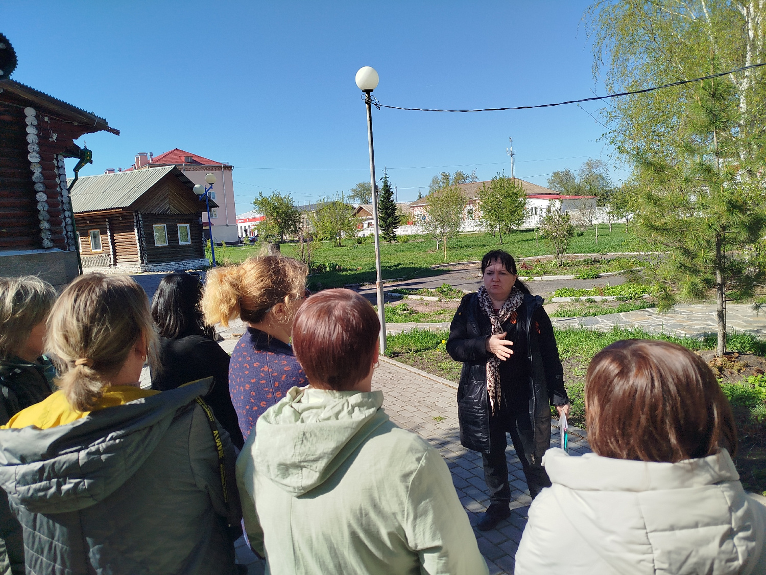 1418 ШАГОВ ПО ПАМЯТНЫМ МЕСТАМ ГОРОДА